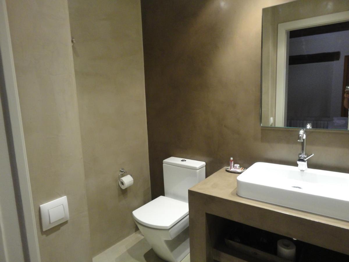 Hotel Rural Cal Torner Adults Only Guiamets Room photo